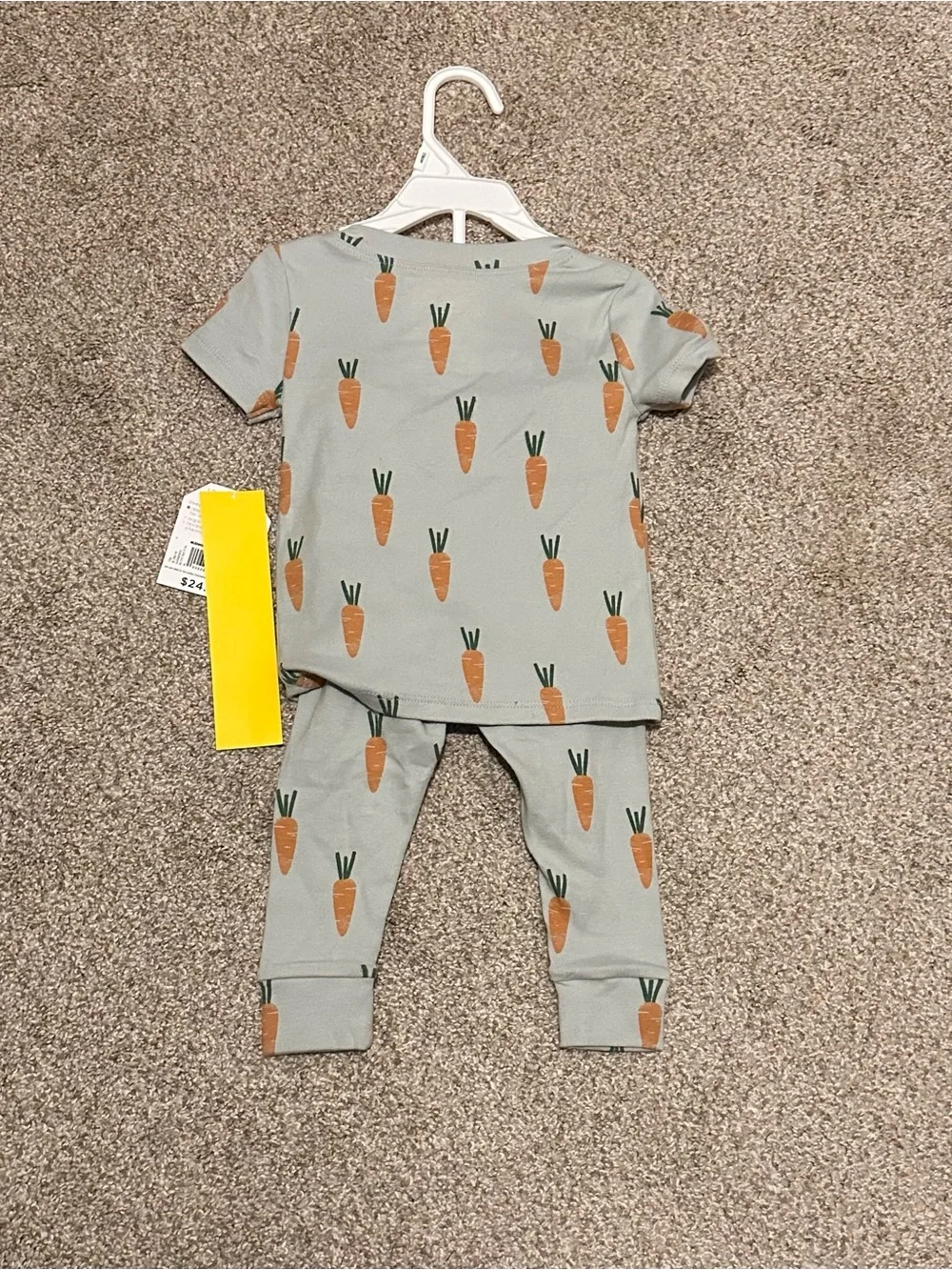 Kids Sage Carrot-Print Pajama Set